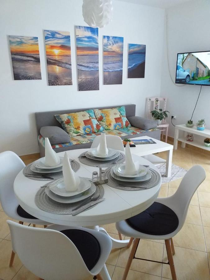 Apartment Dominik *